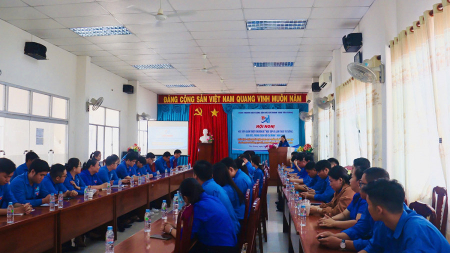 Quang cảnh Hội nghị.