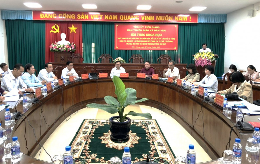 Quang cảnh hội thảo