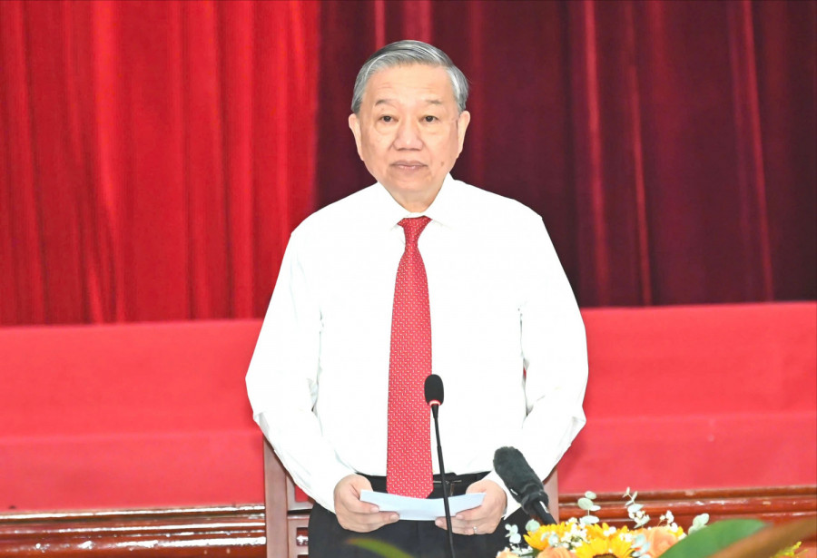 Tổng Bí thư Tô Lâm phát biểu tại buổi gặp mặt lão thành cách mạng, người có công, nhân kỷ niệm 50 năm Ngày Giải phóng miền Nam, thống nhất đất nước.