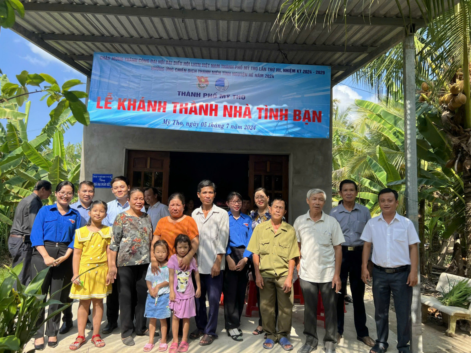 Thành Đoàn Mỹ Tho bàn giao nhà Tình bạn năm 2024